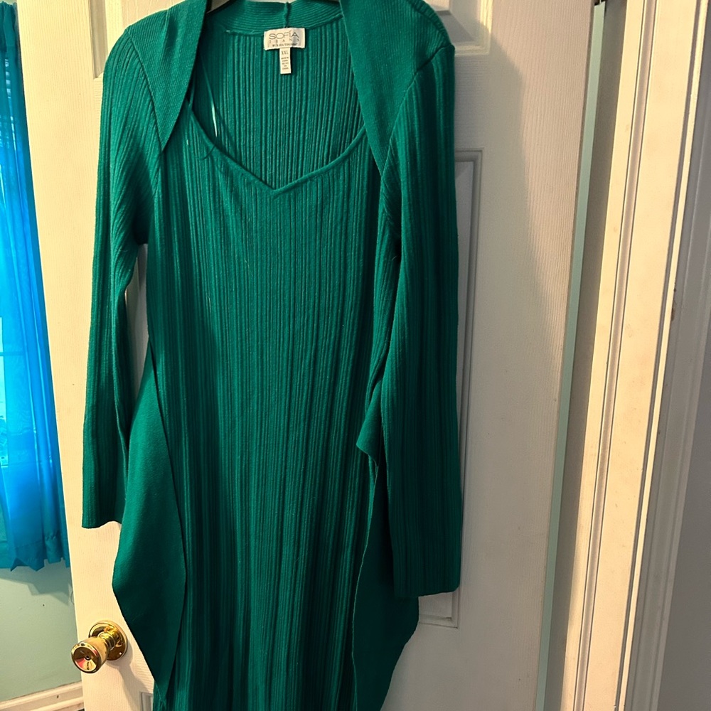 Emerald green Sofia Vergara Tie-Back Sweater Dress